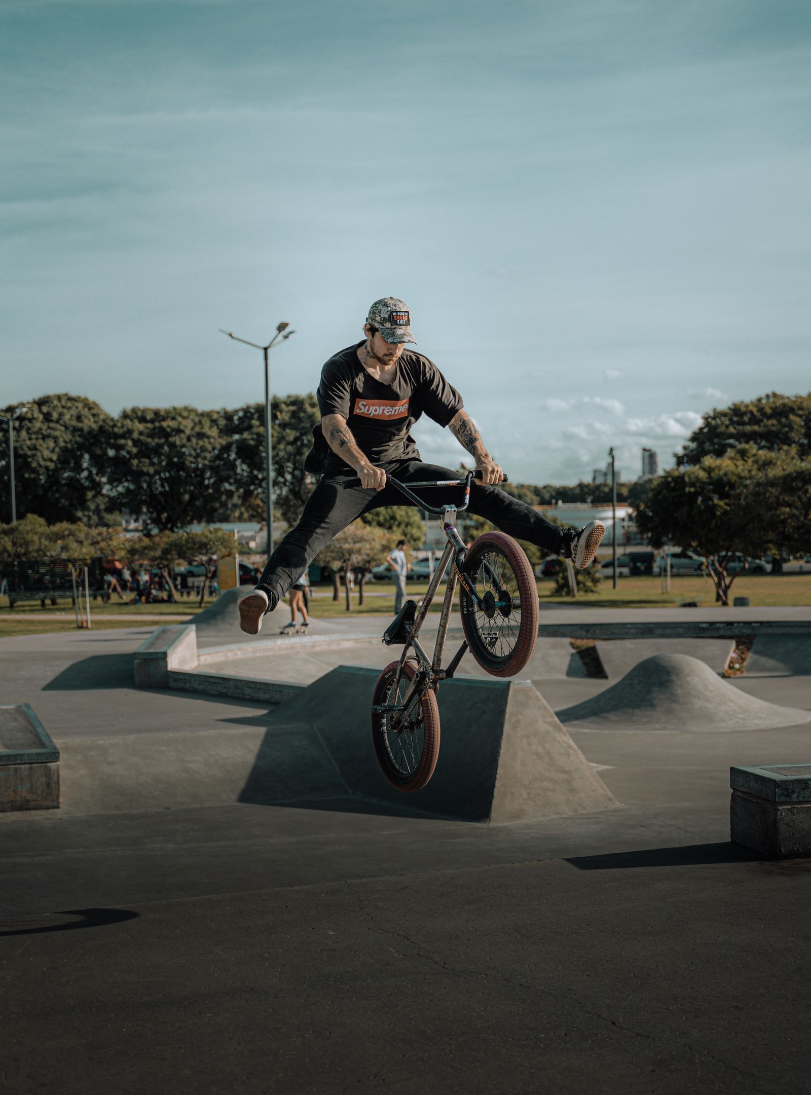 BMX Tricks - Street Riding